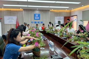 范迪克抱怨开球早？鲁尼：输掉德比你应该希望下一场比赛早点来